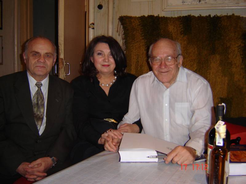 Москва, апрель 2005 г. Москва, апрель 2005 г.